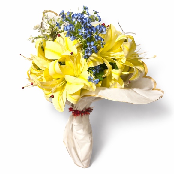 AJ SouthernCharm LLC Other - AJ SouthernCharm Curated Floral Bouquet | Yellow Lily & Blue | Home Décor